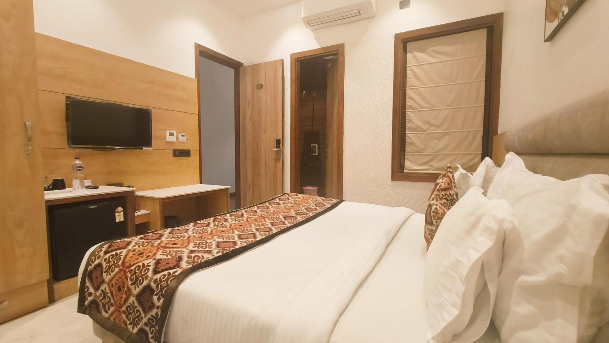 Blessings Hotel 阿姆利则 外观 照片